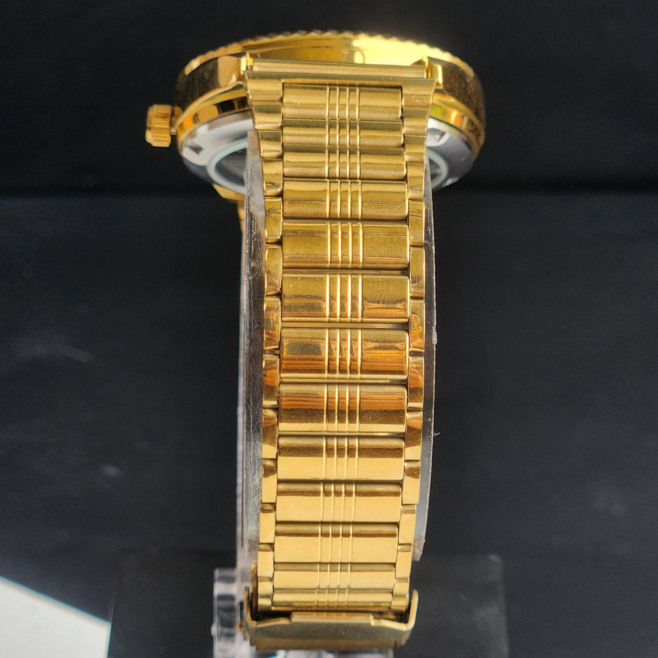 Vintage MOD Citizen Green Face Automatic 21 Jewels Cal. 8200 35MM