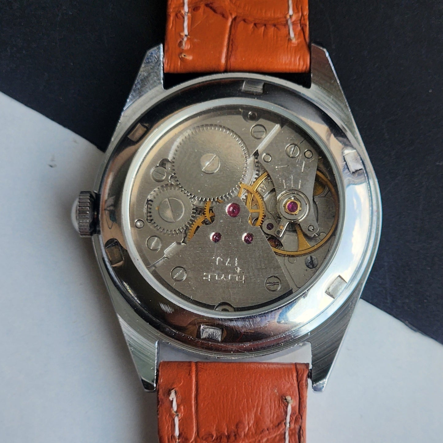 Vintage Mod HMT Kohinoor Devanagari Hand Winding 17 Jewels Orange Face Fluted Bezel Tan Croco Leather Strap Men's Wrist Watch J09