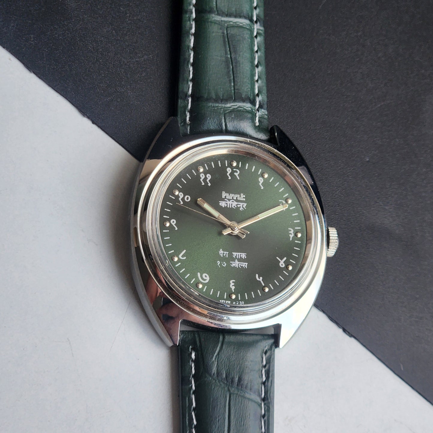 Vintage Mod HMT Kohinoor Devanagari Hand Winding 17 Jewels Green Face Green Croco Leather Strap Men's Wrist Watch J13