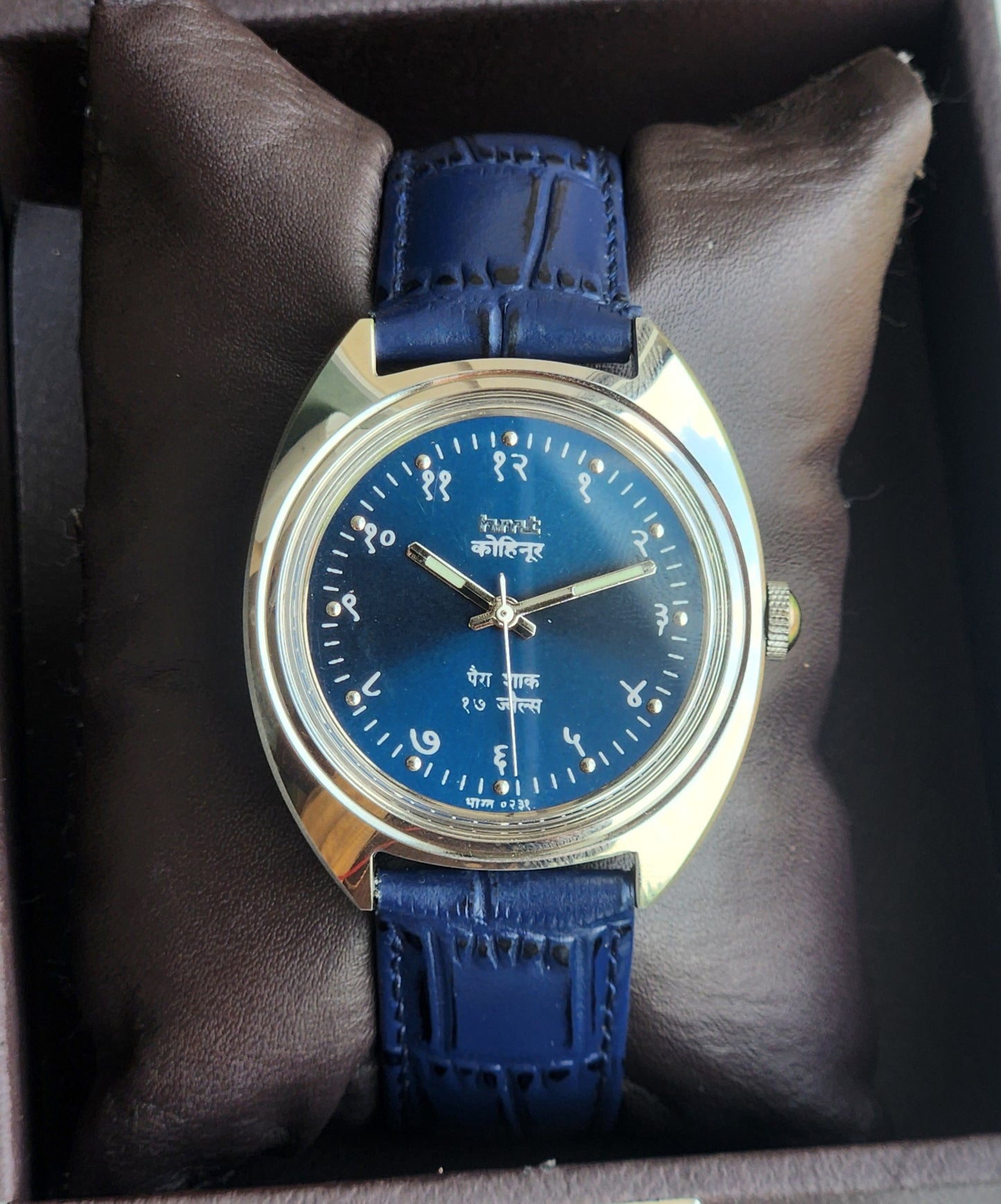 Vintage Mod HMT Kohinoor Devanagari Hand Winding 17 Jewels Blue Face Blue Croco Leather Strap Men's Wrist Watch J16