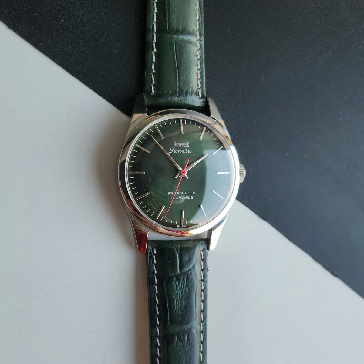 Vintage MOD HMT Janata Hand Winding 17 Jewels Green Face Green Croco Leather Strap Men's Wrist Watch J0017
