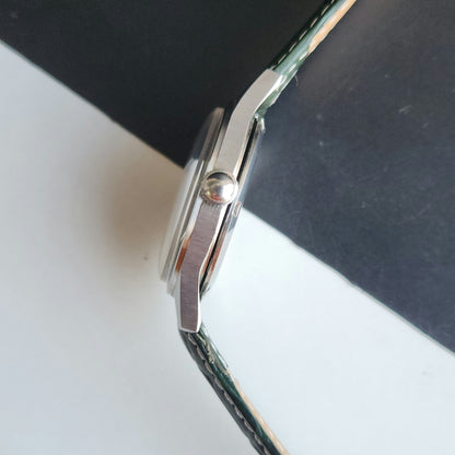 Vintage MOD HMT Janata Hand Winding 17 Jewels Green Face Green Croco Leather Strap Men's Wrist Watch J17