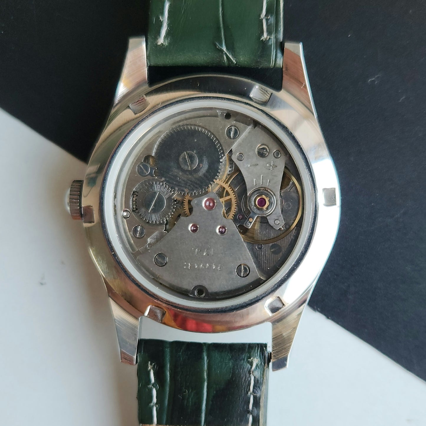 Vintage MOD HMT Janata Hand Winding 17 Jewels Green Face Green Croco Leather Strap Men's Wrist Watch J17