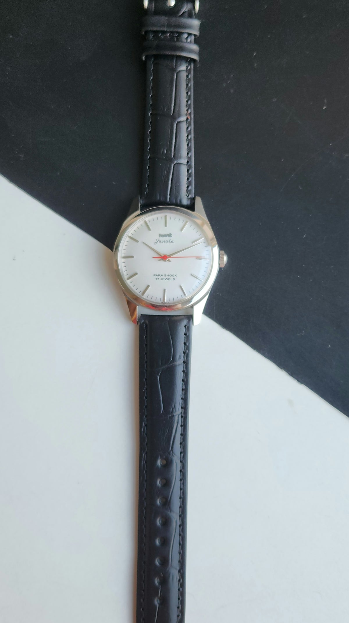 Vintage MOD HMT Janata Hand Winding 17 Jewels White Face Black Croco Leather Strap Men's Wrist Watch J0018