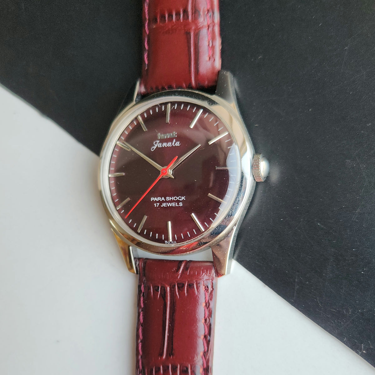 Vintage MOD HMT Janata Hand Winding 17 Jewels Wine Face Red Leather Strap Men's Wrist Watch J0021
