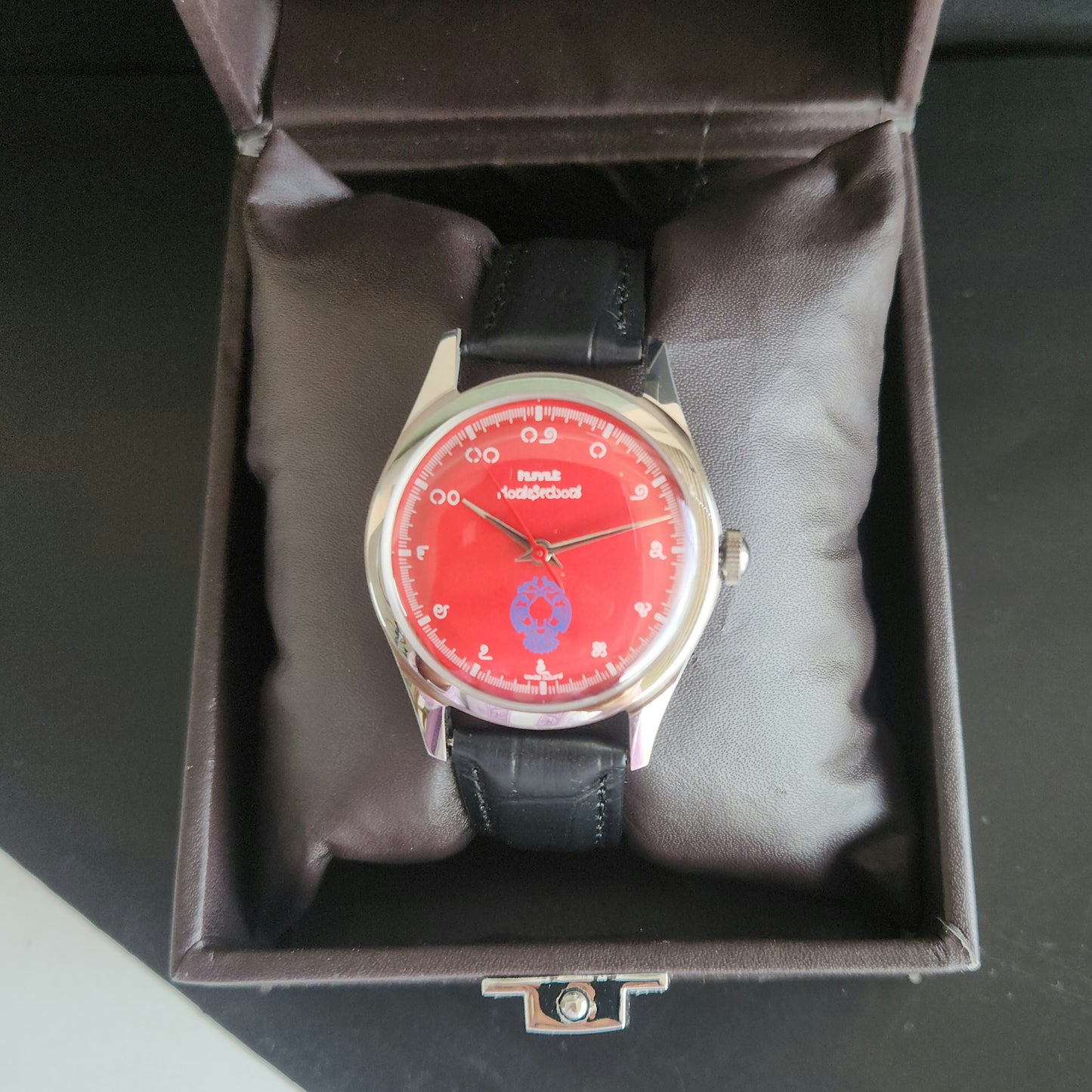 Vintage MOD HMT Gandaberunda Hand Winding 17 Jewels Red Face Black Leather Strap Men's Wrist Watch J44