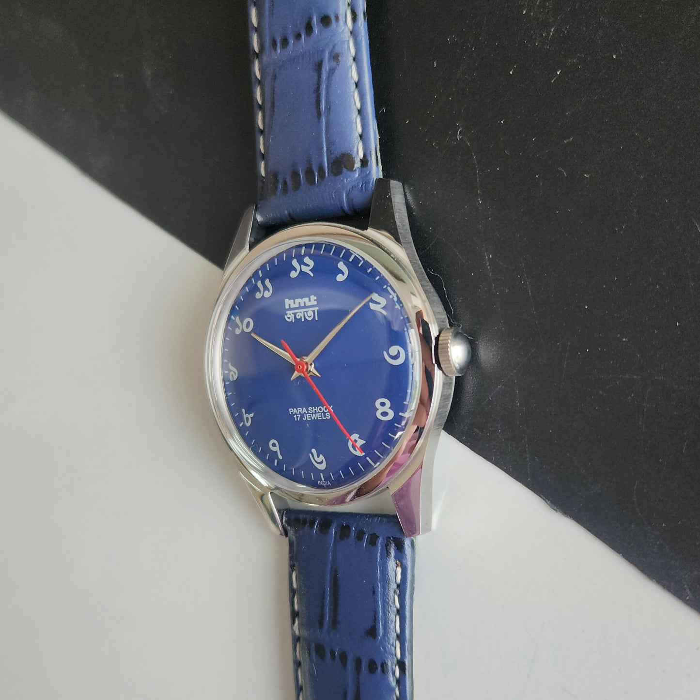 Vintage MOD HMT Janata Bangla Hand Winding 17 Jewels Blue Face Blue Leather Strap Men's Wrist Watch J35
