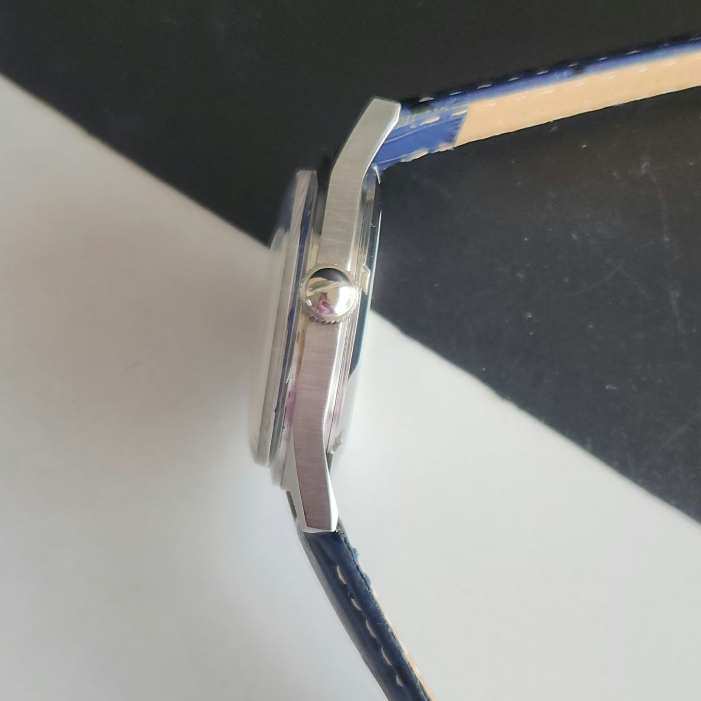 Vintage MOD HMT Janata Bangla Hand Winding 17 Jewels Blue Face Blue Leather Strap Men's Wrist Watch J35