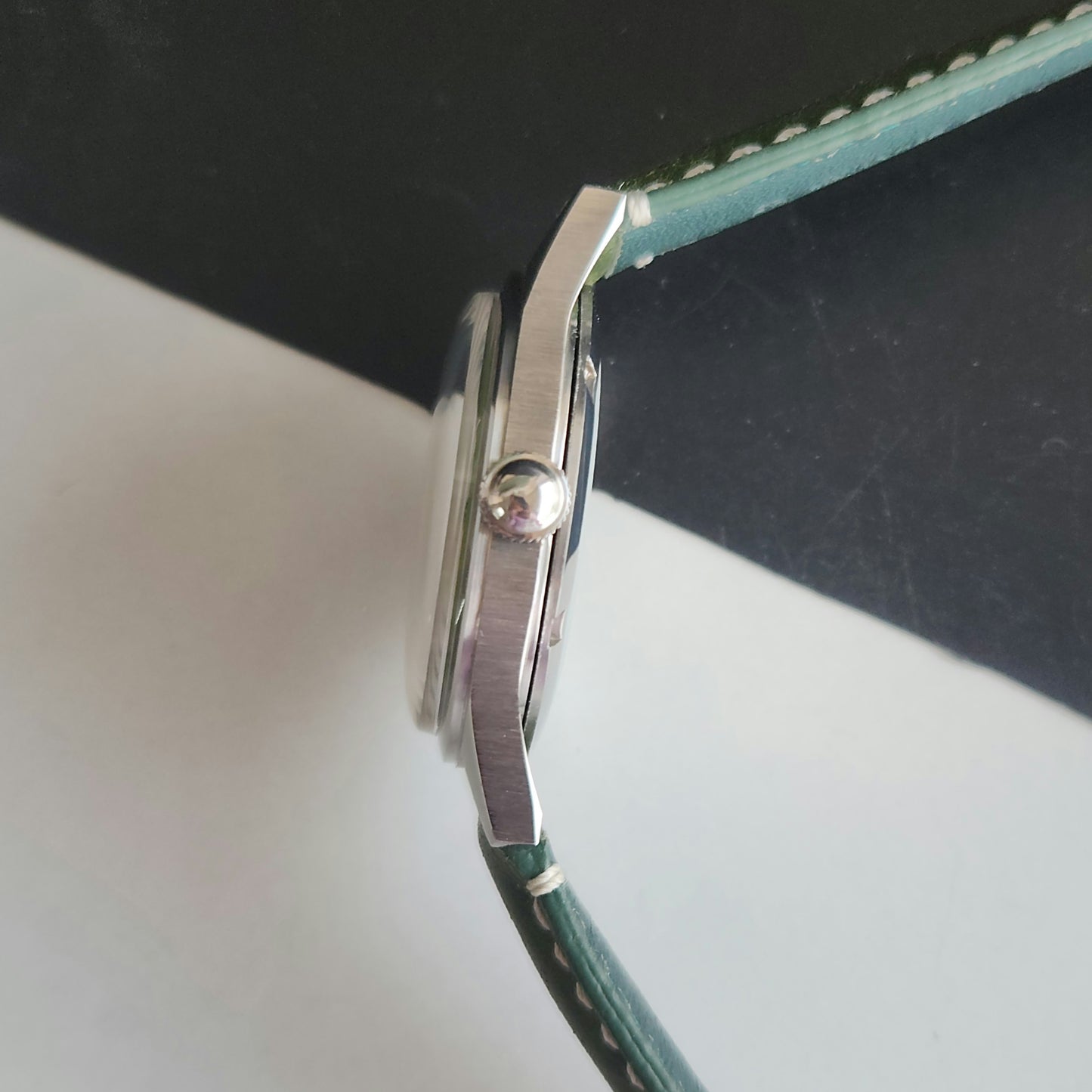 Vintage MOD HMT Janata Bangla Hand Winding 17 Jewels Green Face Green Leather Strap Men's Wrist Watch J37