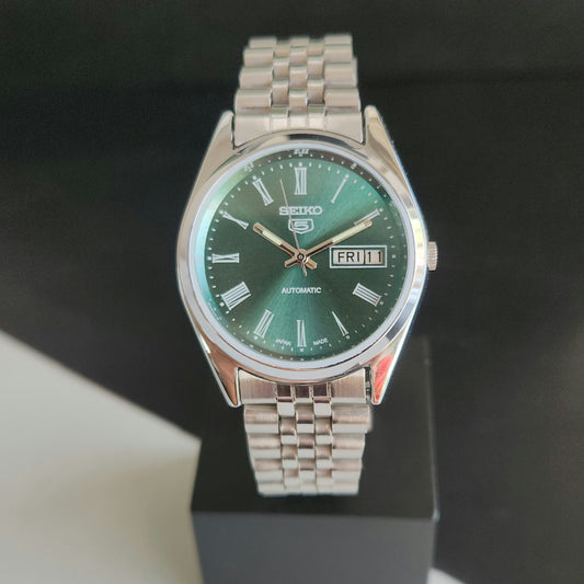 Vintage MOD Seiko 5 Automatic 17 Jewels Cal.6309 Green Face Jubilee Bracelet Men's Wrist Watch J56