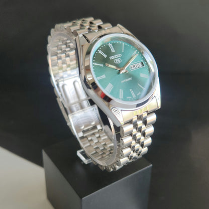 Vintage MOD Seiko 5 Automatic 17 Jewels Cal.6309 Green Face Jubilee Bracelet Men's Wrist Watch J56