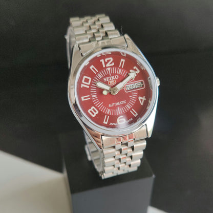 Vintage MOD Seiko 5 Automatic 23 Jewels Cal.6349 Red Face Jubilee Bracelet Men's Wrist Watch J59