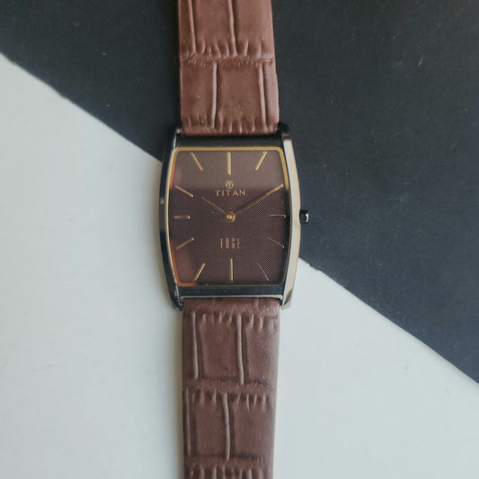 Original TITAN EDGE 1044NBE31 Barrel Brown Face 29MM Case Men's Watch J63