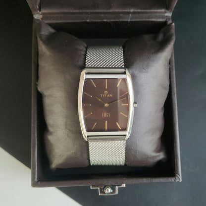 Original TITAN EDGE 1044YCE31 Barrel Brown Face 29MM Case Men's Watch J85