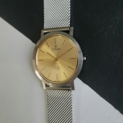 Original TITAN EDGE 679WAG31 Round Golden Face 34MM Case Men's Watch J085