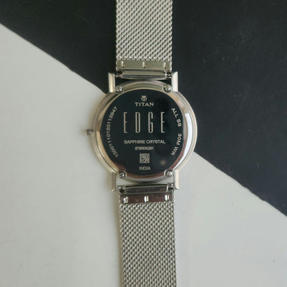 Original TITAN EDGE 679WAG31 Round Golden Face 34MM Case Men's Watch J085