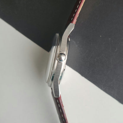 Vintage MOD HMT Janata Tamil Hand Winding 17 Jewels Red Face 35mm Silver Case With Cherry Leather Strap Men's Wrist Watch J78