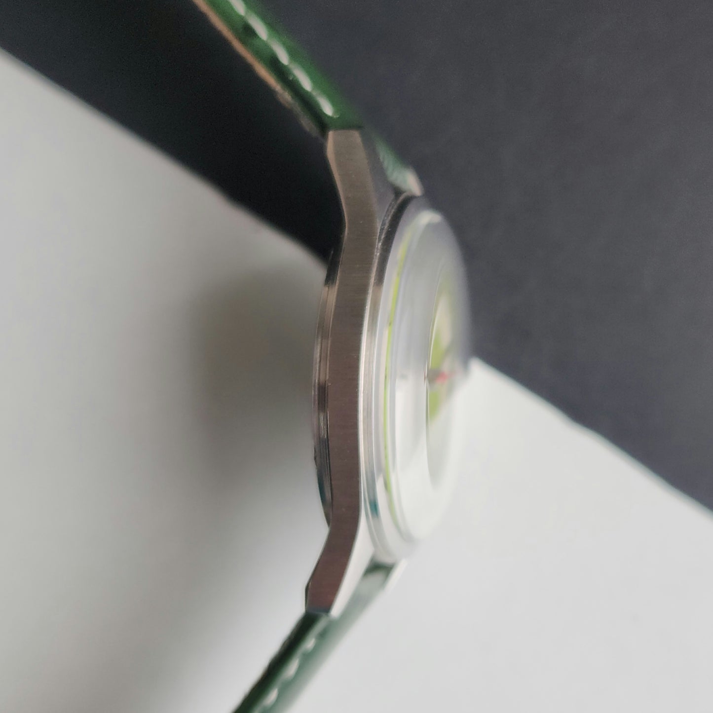 Vintage MOD HMT Janata Tamil Hand Winding 17 Jewels Parrot Green Face 35mm Silver Case With Green Leather Strap Men's Wrist Watch J81