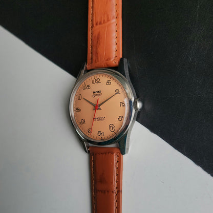 Vintage MOD HMT Janata Tamil Hand Winding 17 Jewels Peach Face 35mm Silver Case With Tan Leather Strap Men's Wrist Watch J82