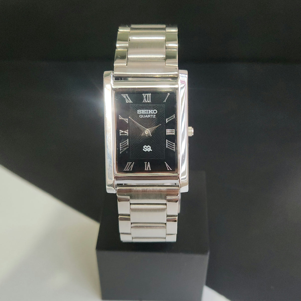 MOD Seiko Slim Rectangular Quartz Black Face Bracelet Men's Wrist Watch J93