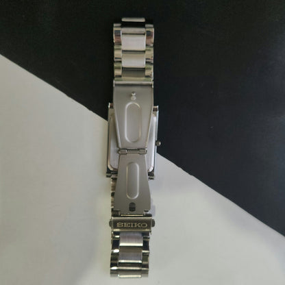 MOD Seiko Slim Rectangular Quartz Red Face Bracelet Men's Wrist Watch J94