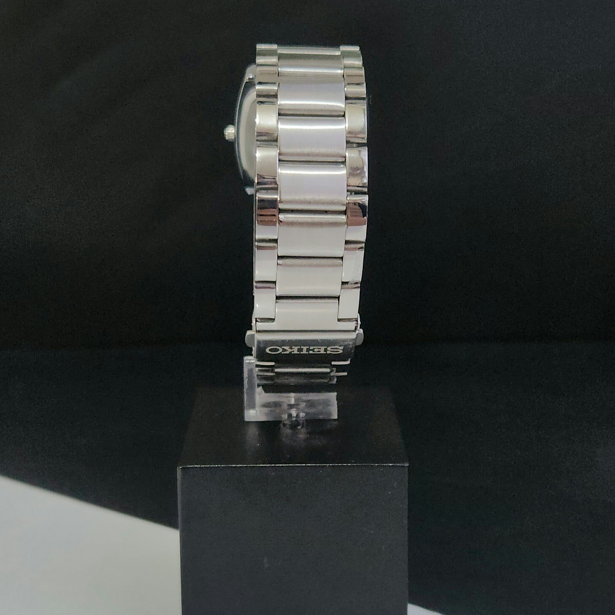 MOD Seiko Slim Barrel Quartz White Face Bracelet Men's Wrist Watch J96