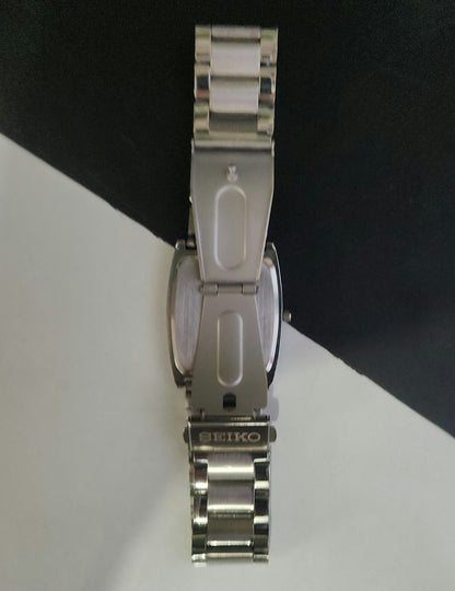 MOD Seiko Slim Barrel Quartz White Face Bracelet Men's Wrist Watch J96