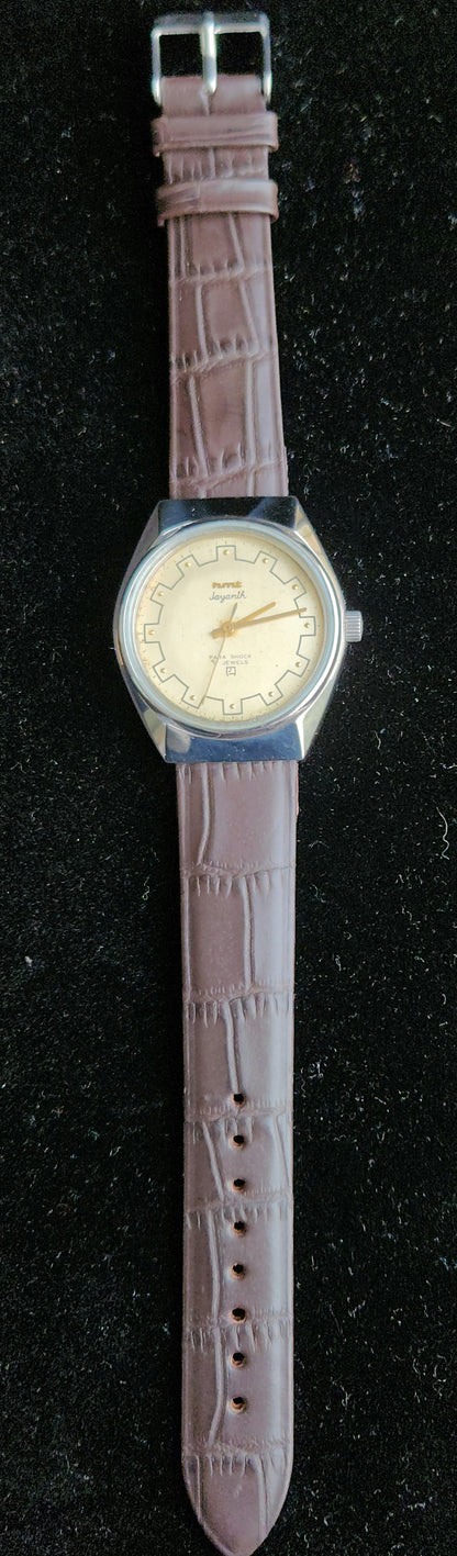 Vintage Original HMT Jayanth Hand Winding 17 Jewels Golden Face Brown Leather Strap Men's Wrist Watch J99