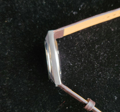 Vintage Original HMT Jayanth Hand Winding 17 Jewels Golden Face Brown Leather Strap Men's Wrist Watch J99