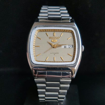 Vintage 1970 Original Seiko 5 Automatic 6309-599A Grey Face 17 Jewels Day-Date Japanese Men's Wrist Watch J107