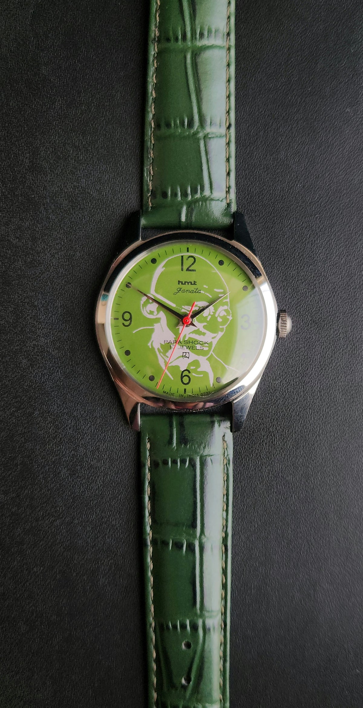 Vintage MOD HMT Janata Gandhi Hand Winding 17 Jewels Green Face Green Leather Strap Men's Wrist Watch K19