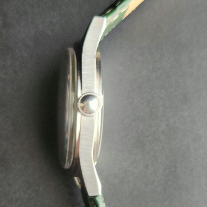 Vintage MOD HMT Janata Gandhi Hand Winding 17 Jewels Green Face Green Leather Strap Men's Wrist Watch K19