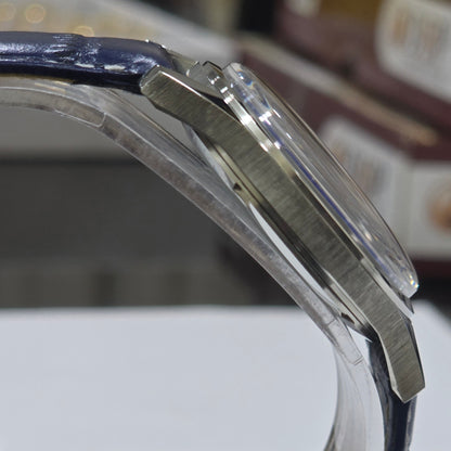 Vintage MOD HMT Janata Telugu Hand Winding 17 Jewels Blue Face Blue Leather Strap Men's Wrist Watch K09