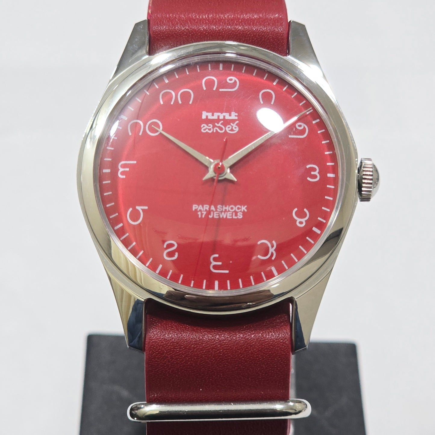 Vintage MOD HMT Janata Telugu Hand Winding 17 Jewels Red Face Red Nato Leather Strap Men's Wrist Watch K12