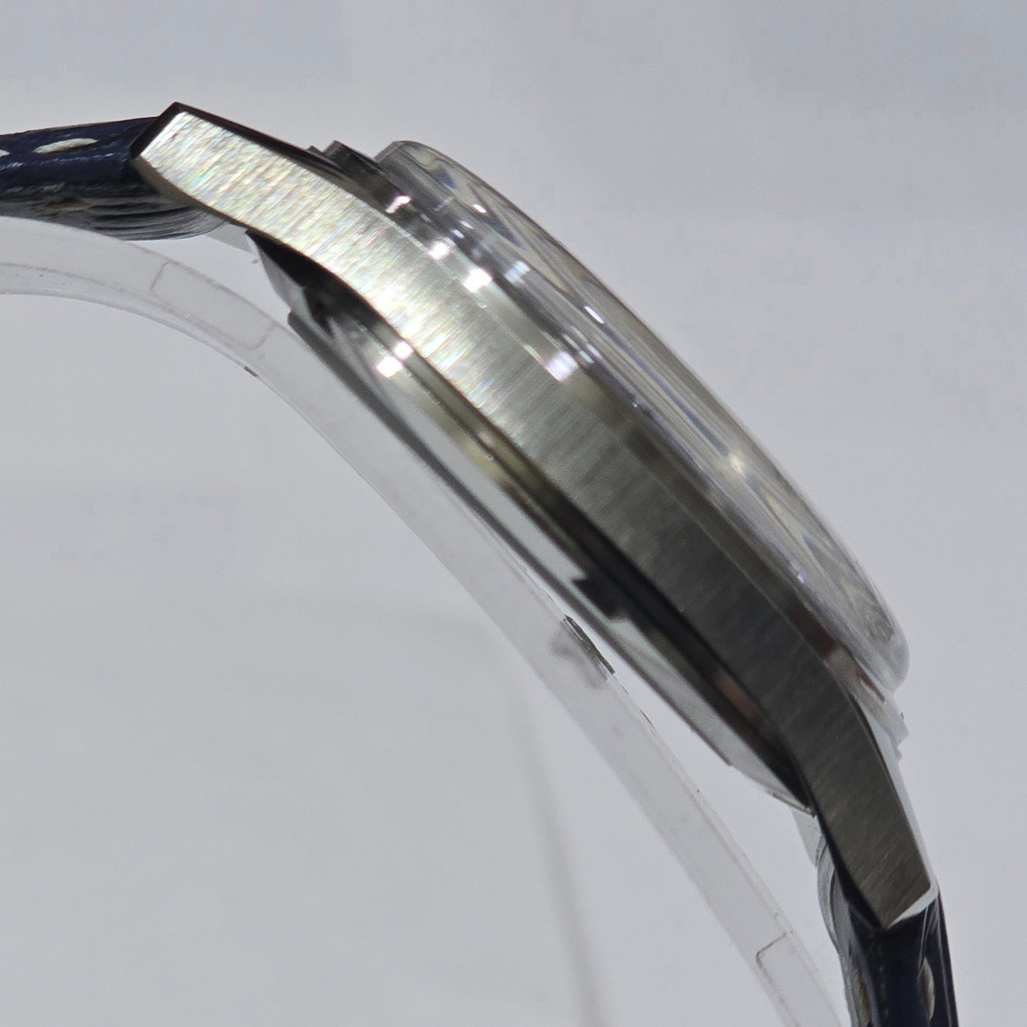 Vintage MOD HMT Janata Malayalam Hand Winding 17 Jewels Blue Face Blue Leather Strap Men's Wrist Watch K03