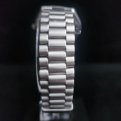 Vintage 1985 Original Seiko 5 Automatic 6309-6240 White Face 17 Jewels Day-Date Japanese Men's Wrist Watch S13