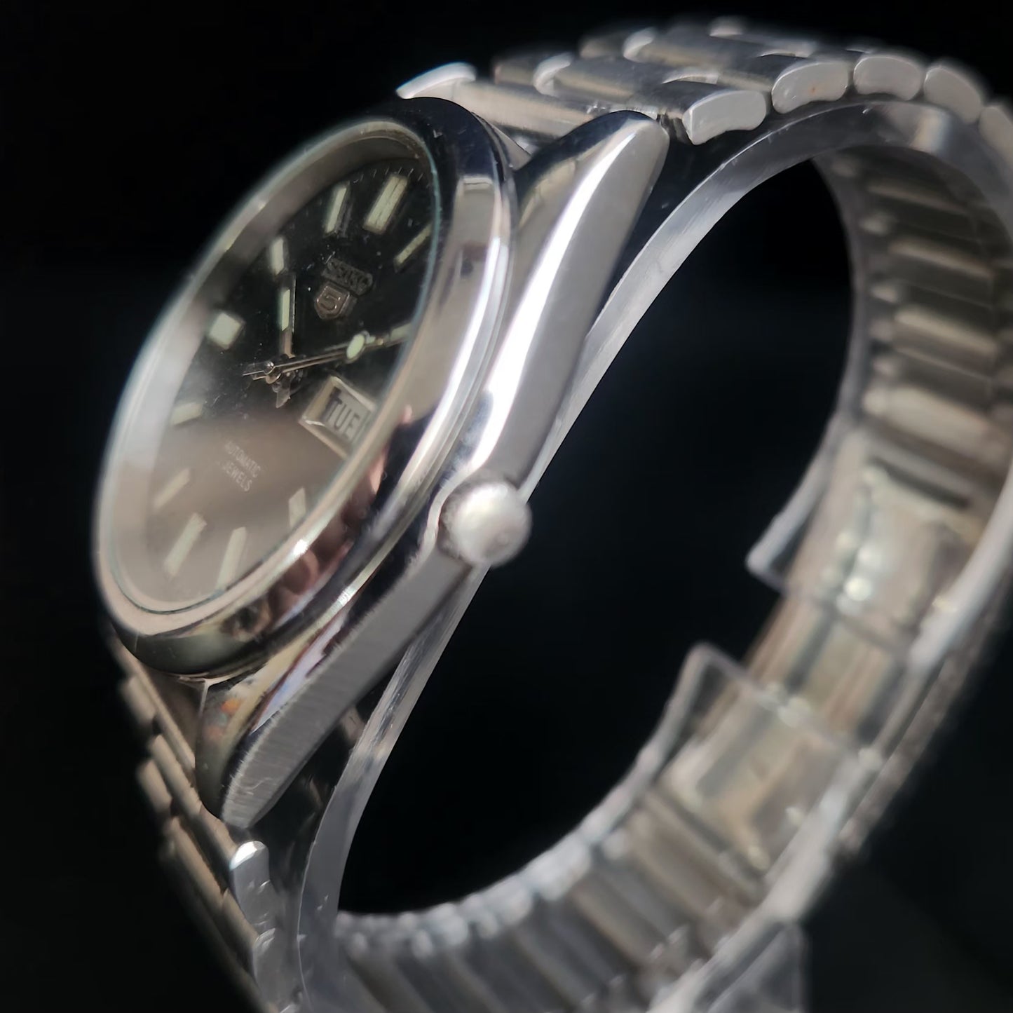 Vintage 1985 Original Seiko 5 Automatic 6309-5820 Black Face 17 Jewels Day-Date Japanese Men's Wrist S14