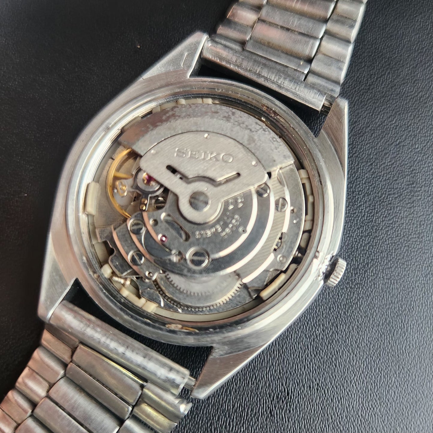 Vintage 1985 Original Seiko 5 Automatic 6309-5820 Black Face 17 Jewels Day-Date Japanese Men's Wrist S14