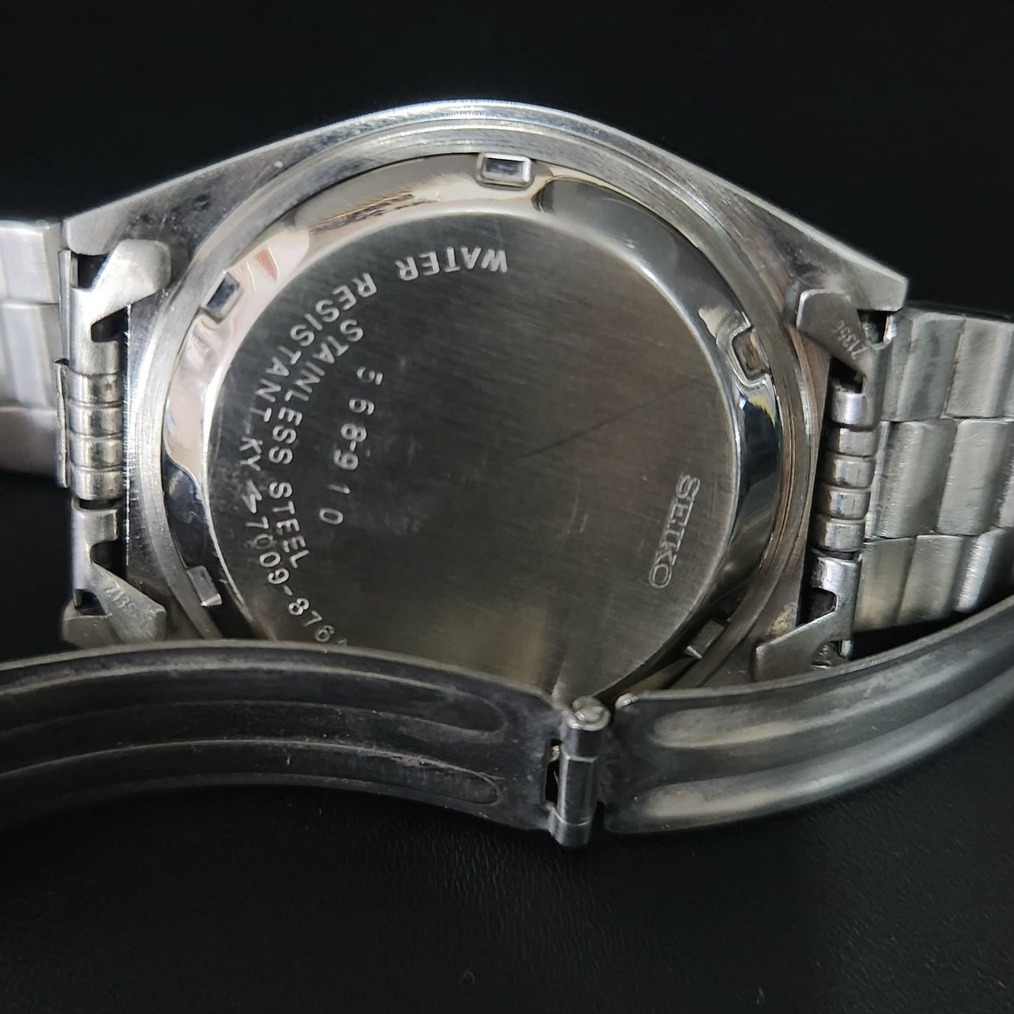 Vintage 1985 Original Seiko 5 Automatic 7009-876A Gold Golden Face 17 Jewels Day-Date Japanese Men's Wrist Watch S16