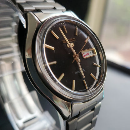 Vintage 1984 Original Seiko 5 Automatic 6309-8230 Black Face 17 Jewels Day-Date Japanese Men's Wrist Watch S18