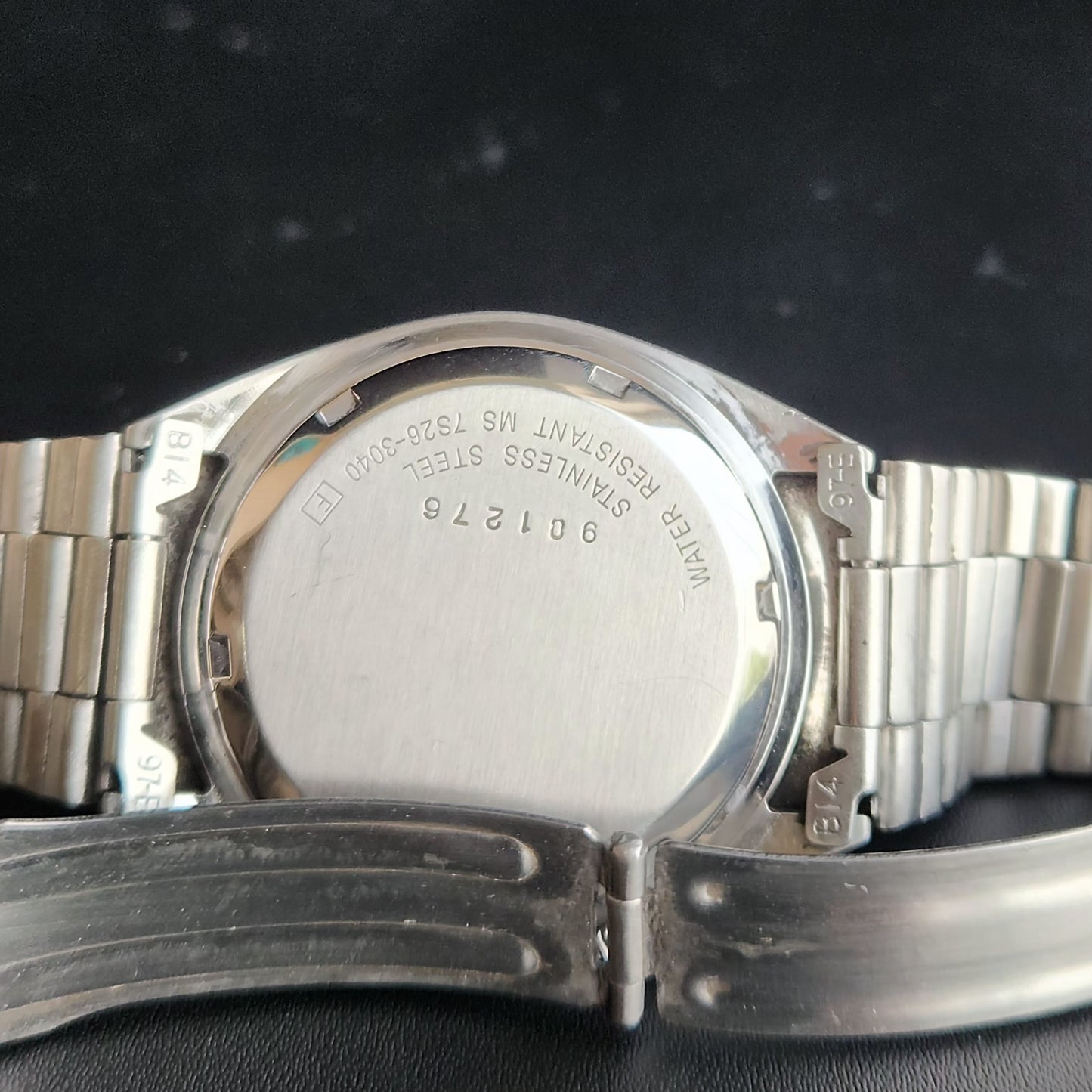 Vintage 1999 Original Seiko 5 Automatic 7S26-3040 lume Face 21 Jewels Day-Date Japanese Men's Wrist Watch S20