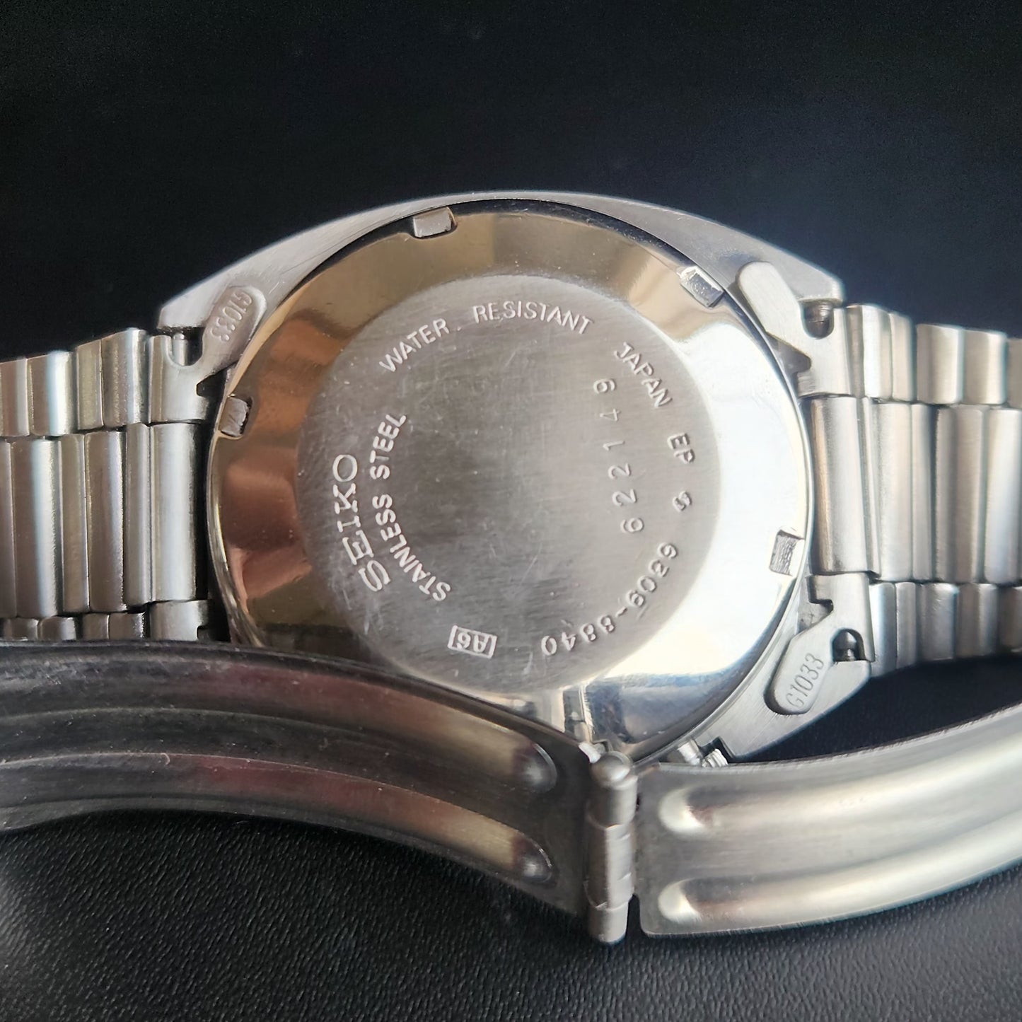 Vintage 1976 Original Seiko 5 Automatic 6309-8840 Grey Face 17 Jewels Day-Date Japanese Men's Wrist Watch S32