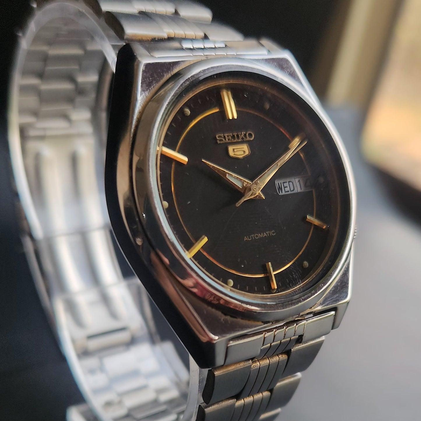 Vintage 1982 Original Seiko 5 Automatic 7009-876A BlacK Face 17 Jewels Day-Date Japanese Men's Wrist Watch S61