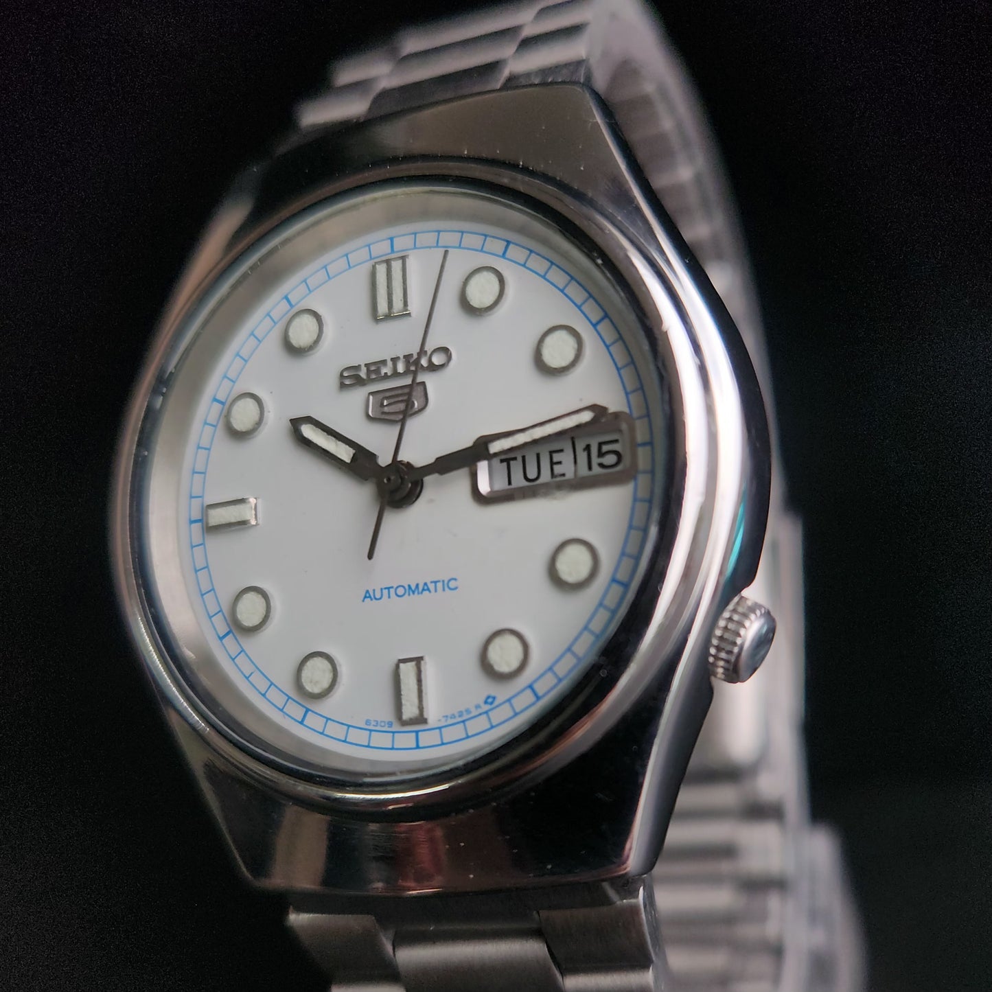 Vintage 1977 Original Seiko 5 Automatic 6309-7330 White Face 17 Jewels Day-Date Japanese Men's Wrist Watch S35