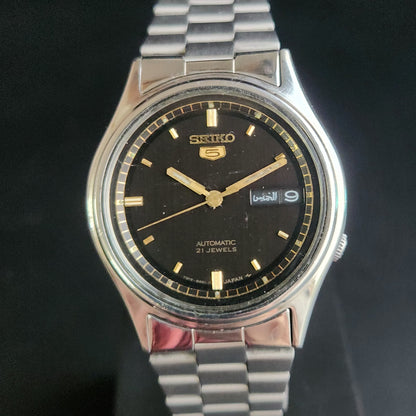 Vintage 1969 Original Seiko 5 Automatic 7019-8180 Black Face 21 Jewels Day-Date Japanese Men's Wrist Watch S36