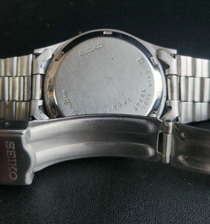 Vintage 1969 Original Seiko 5 Automatic 7019-8180 Black Face 21 Jewels Day-Date Japanese Men's Wrist Watch S36