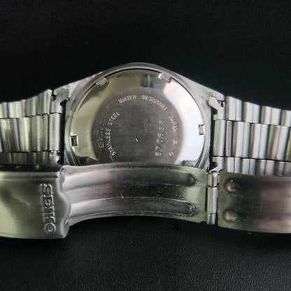 Vintage 1985 Original Seiko 5 Automatic 6309-8970 White Face 17 Jewels Day-Date Japanese Men's Wrist Watch S38