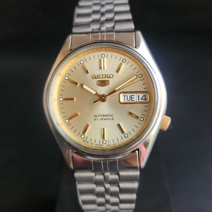 Vintage 1997 Original Seiko 5 Automatic 7S26-6030 Golden Face 21 Jewels Day-Date Japanese Men's Wrist Watch S40