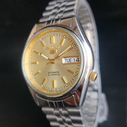 Vintage 1997 Original Seiko 5 Automatic 7S26-6030 Golden Face 21 Jewels Day-Date Japanese Men's Wrist Watch S40