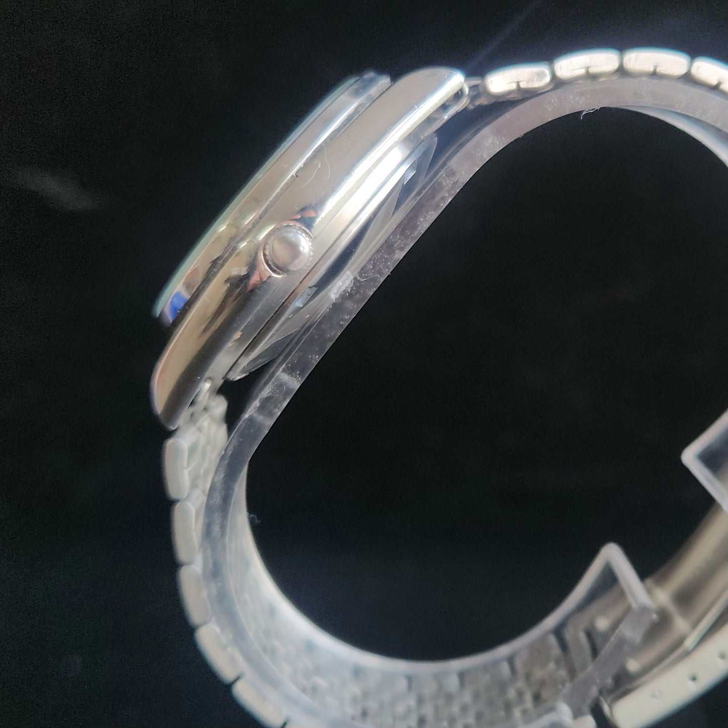 Vintage 1976 Original Seiko 5 Automatic 6309-6240 White Face 17 Jewels Day-Date Japanese Men's Wrist Watch S42